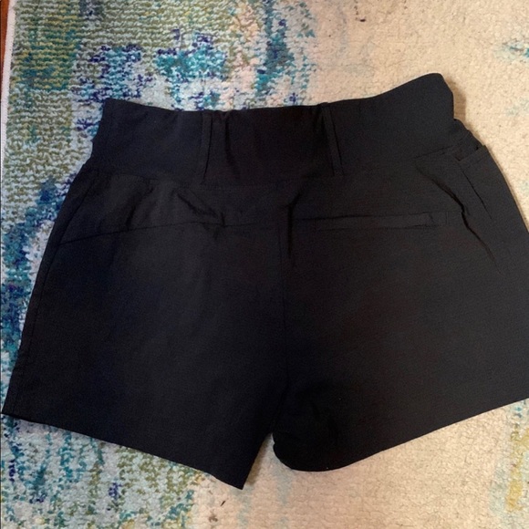 Athleta Trekkie north short bundle - Picture 9 of 9